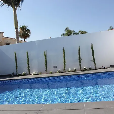 Pietra Αγία Νάπα