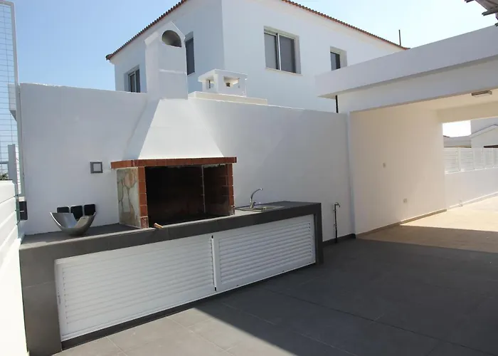 Pietra Willa Ajia Napa